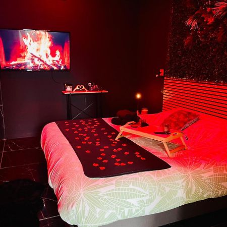 Jungle Love Room De L Hermitage Tournon-sur-Rhone Extérieur photo